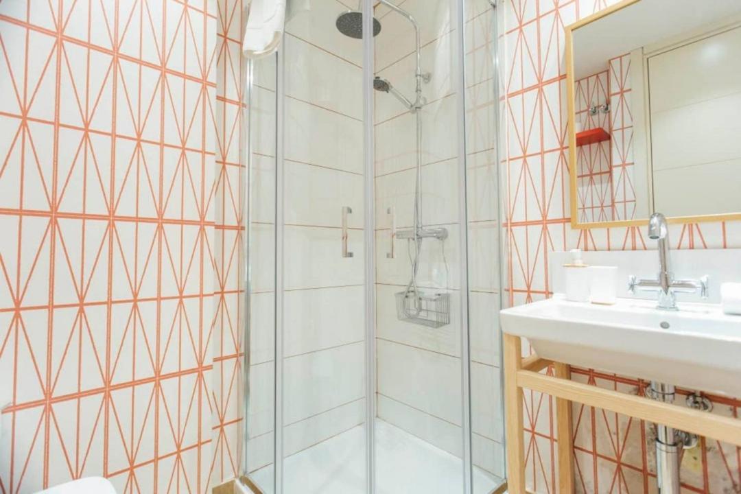 New With Height- 2Bd 1Bth- Pajaritos Apartment เซบีญา ภายนอก รูปภาพ